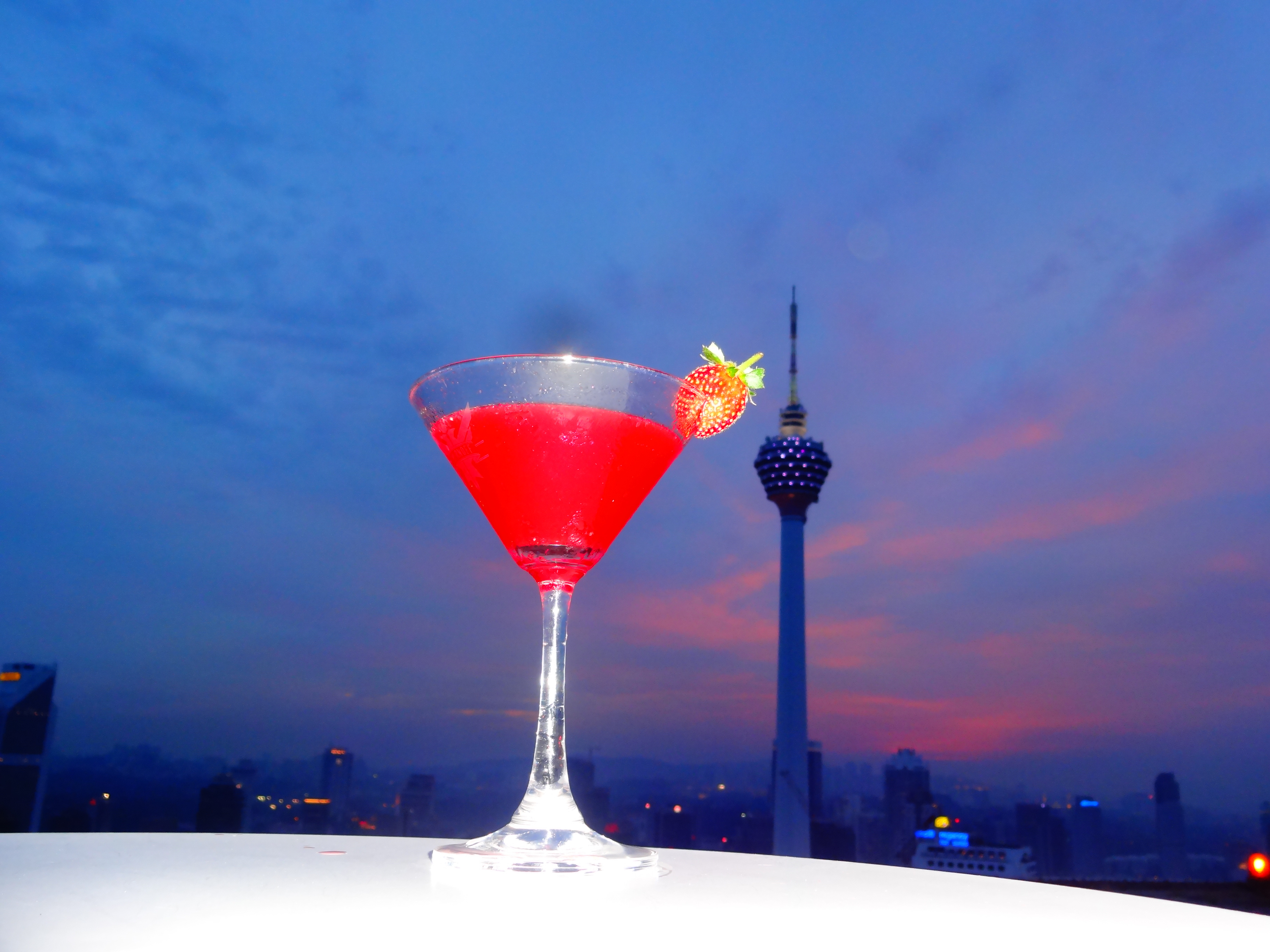 Best Rooftop Bars In Kuala Lumpur – Prices, Directions and Photos