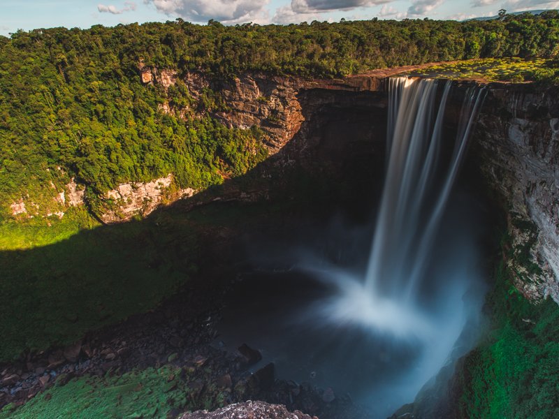 kaieteur waterfall guyana
