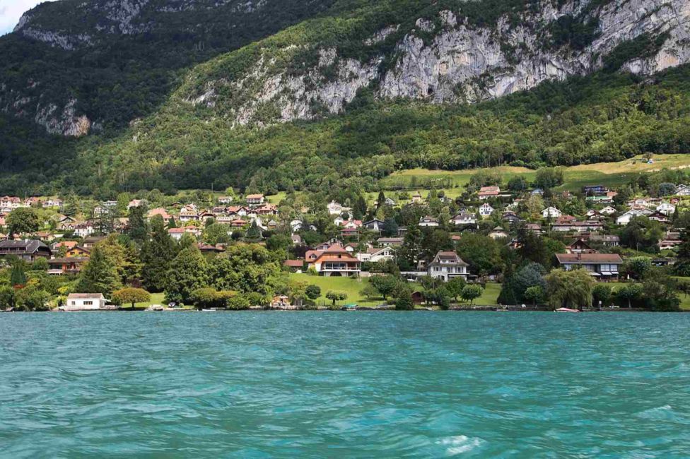airbnb in annecy