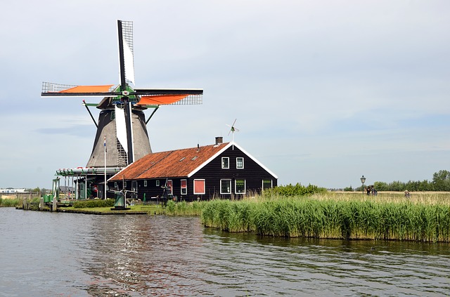windmills near amsterdam