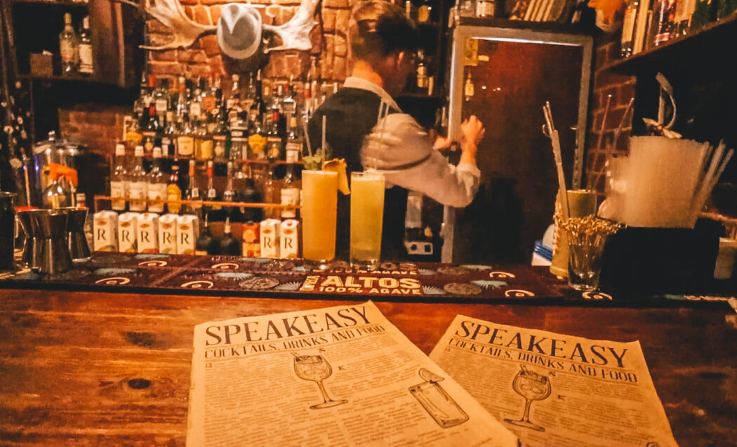 speakeasy bar