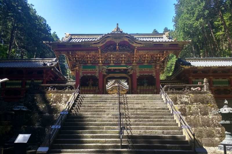 nikko building stairway